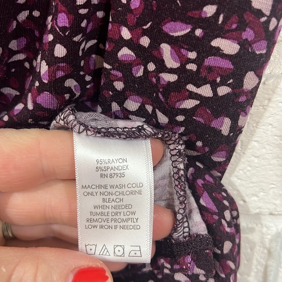 LOGO by Lori Goldstein Layers Sleeveless Top - Picture 6 of 7